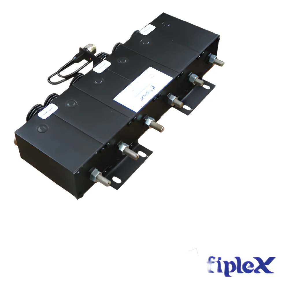 Duplexer de 6 Cavidades para Banda de 168-174 MHz.
