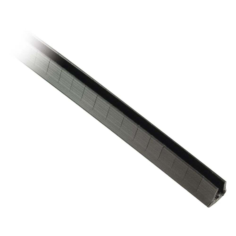 Cubre-filos Ranurado con Adhesivo, para Bordes de 0.9 a 1.6mm, de 30.5m de Largo, Color Negro