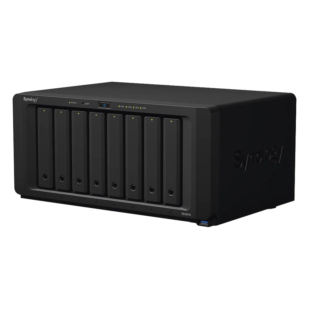 Servidor NAS de escritorio con 8 bahías / Expansible a 18 bahías / Hasta 252 TB / 4GB de RAM