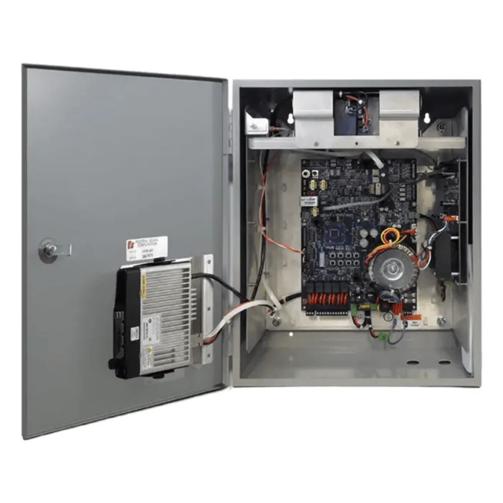 UltraVoice® UVRI-B: Controlador de 12 VCC con Autodiagnóstico y Amplificador Opcional de 100W