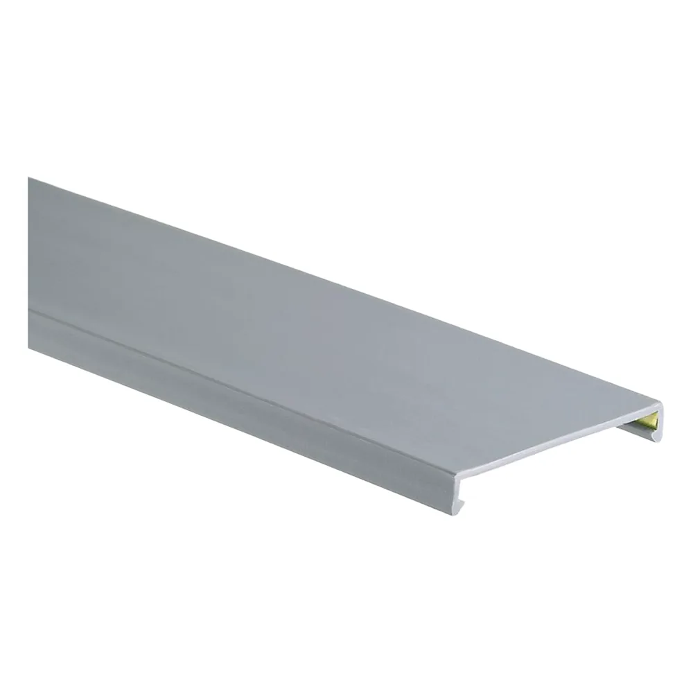 Tapa para Canaleta Ranurada, de 3.25 in de Ancho, 1.38 m de Largo, Color Gris