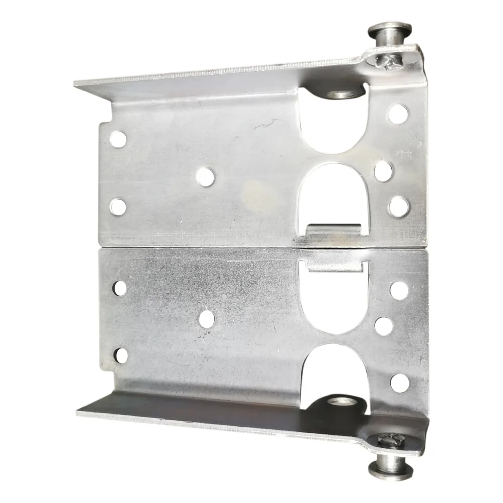 Soportes inferiores para puertas de garage / Izquierdo y derecho.