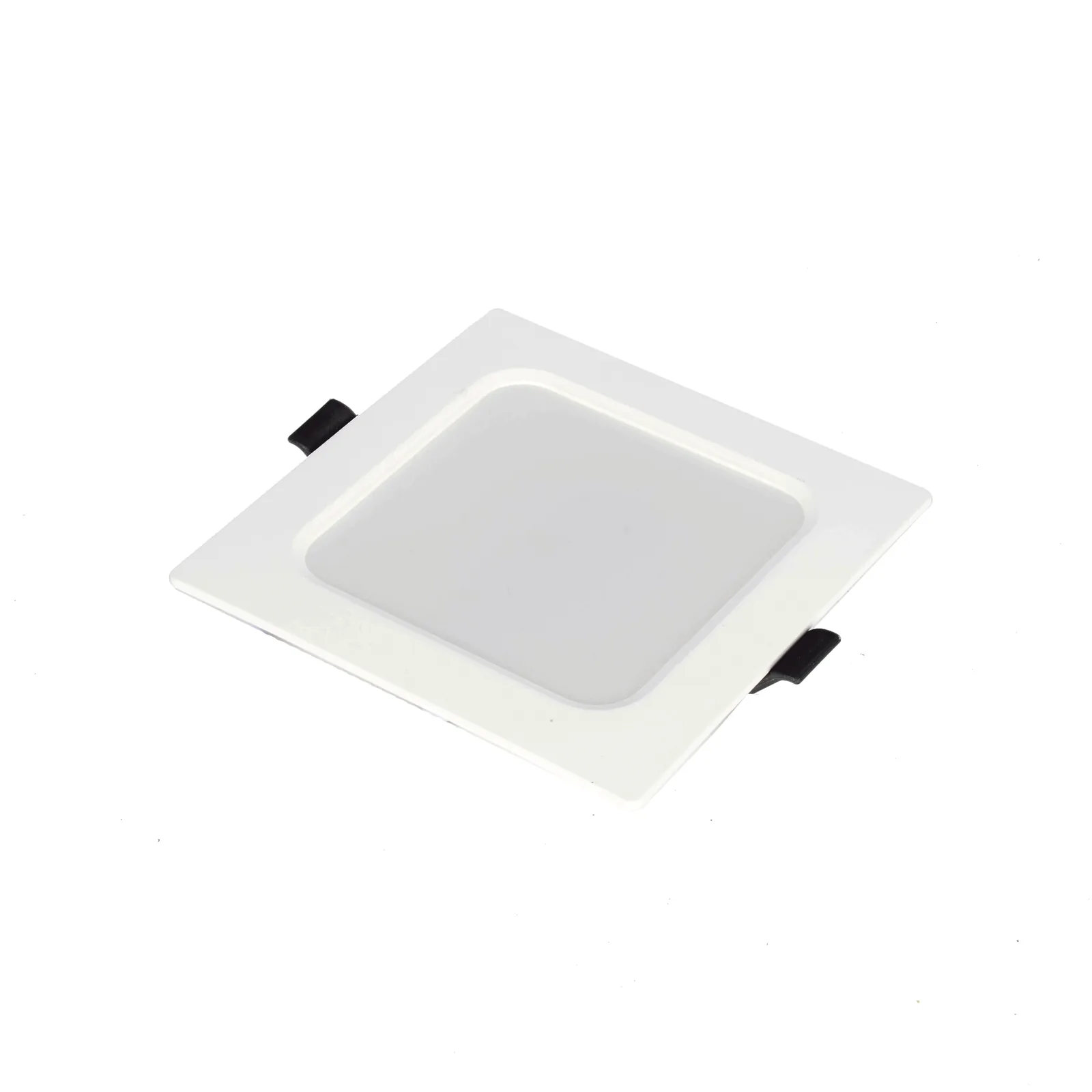 Spot Cuadrado Empotrable / 12 x 12 cm / Luz Fría / 110 V / 6 W / 420 lúmenes / 25000 hrs / Ángulo de apertura 120° / IP20