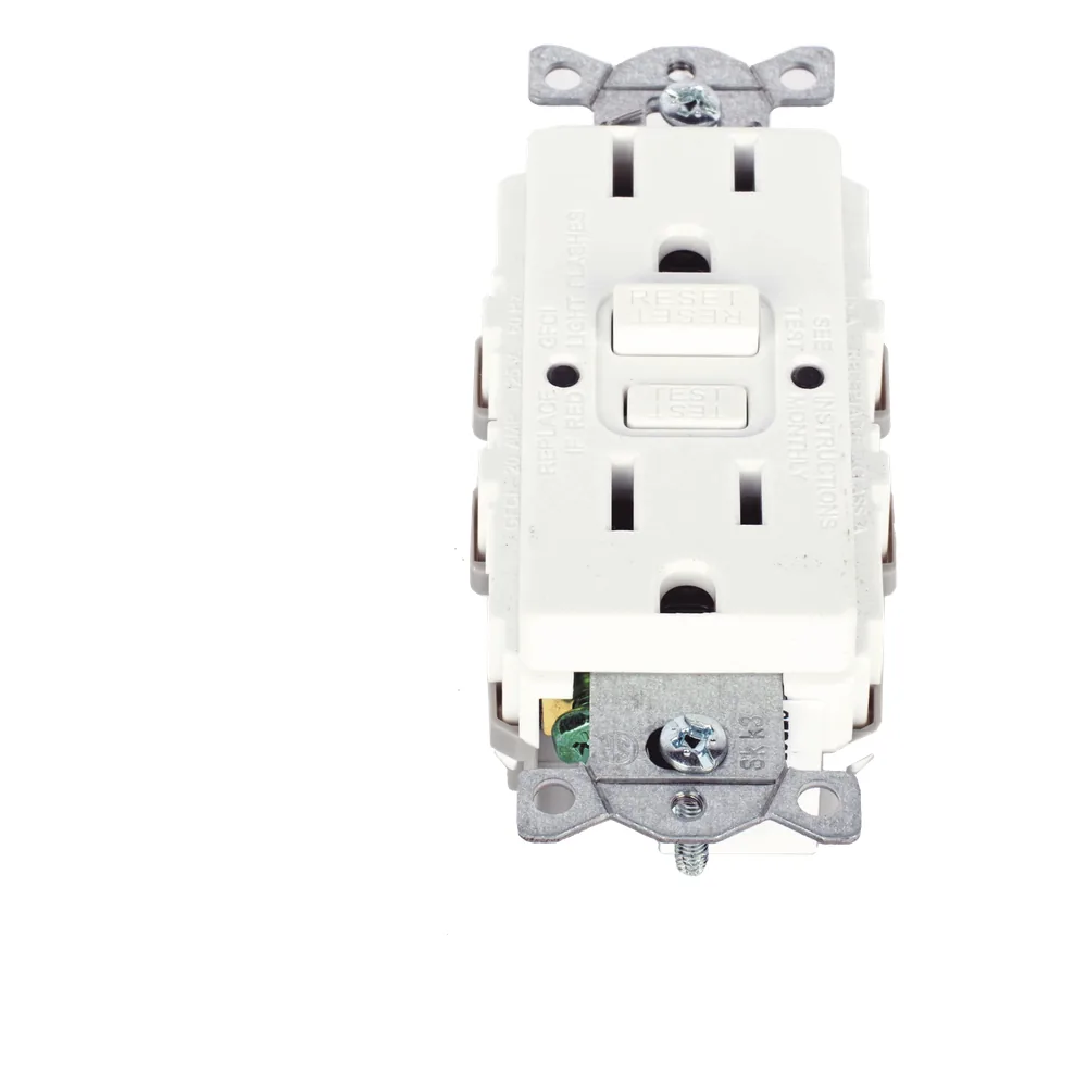 Contacto de Auto-verificación GFCI con Interruptor de Falla a Tierra de 15 A 125 V 2 Polos, 3 Hilos Color Blanco (Nema 5-15R), Grado Comercial.