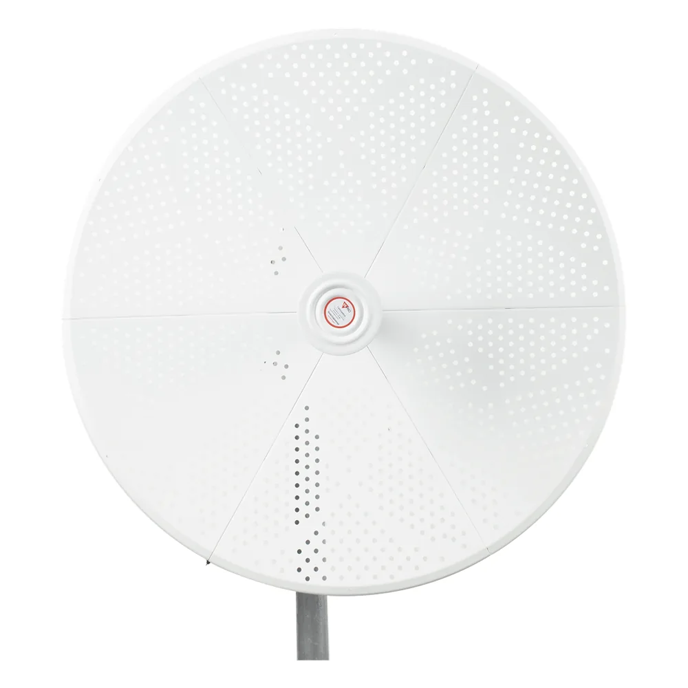 Antena direccional para C5x, C6x, B6X y B5x, Guía de onda para mantener la integridad de la señal y minimiza la pérdida en transmisión , 4.9 - 6.5 GHz, 3 ft, Ganancia de 34 dBi, Montaje incluido