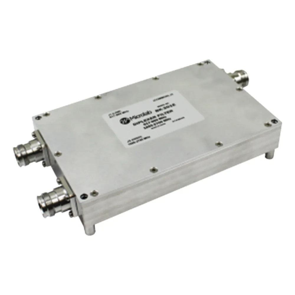 DIPLEXOR 617-960/1695-2700MHz 250W -161dBc 4.3-10 IP67 .