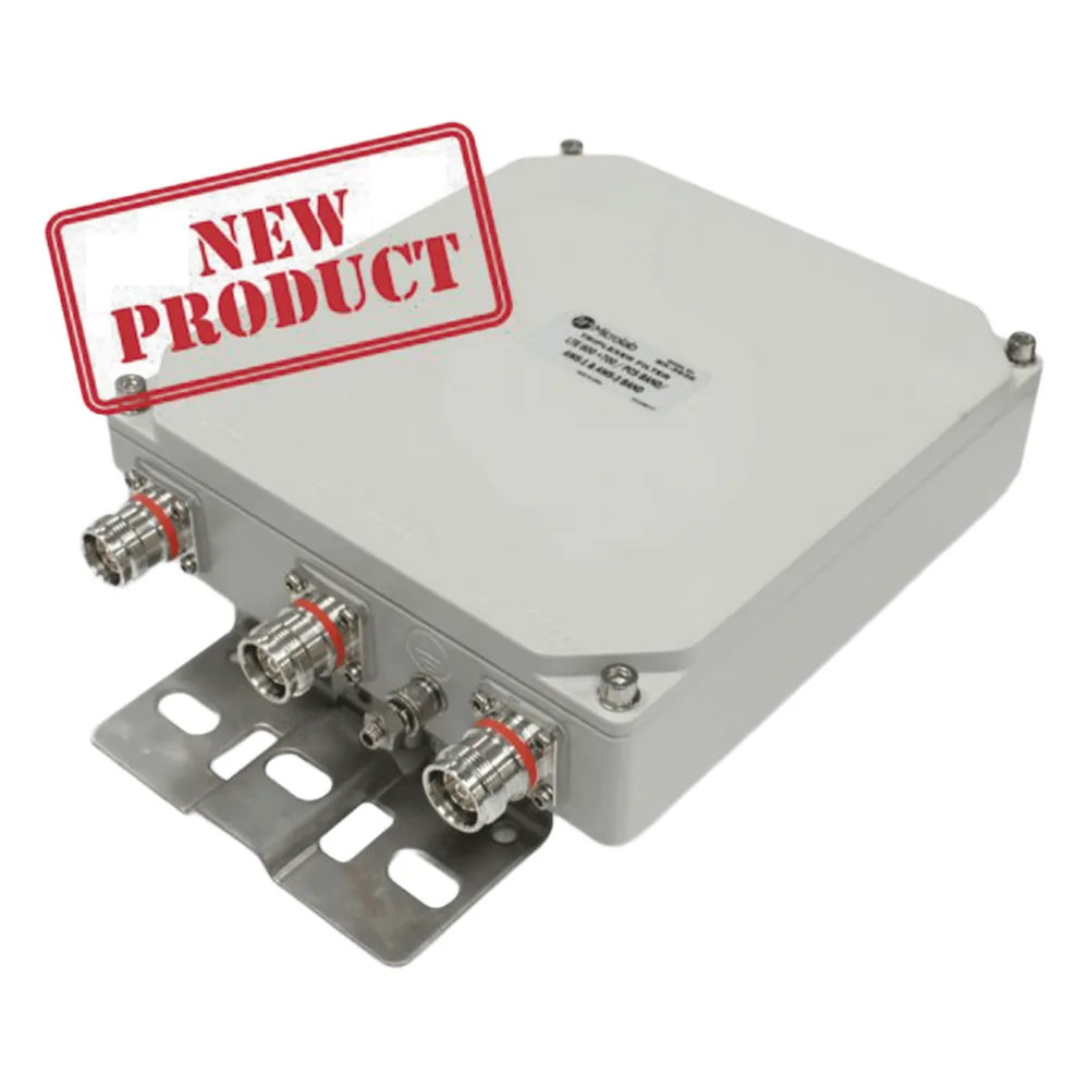 TRIPLEXOR 600+700/PCS/AWS 50W -161dBc 4.3-10 IP67 .