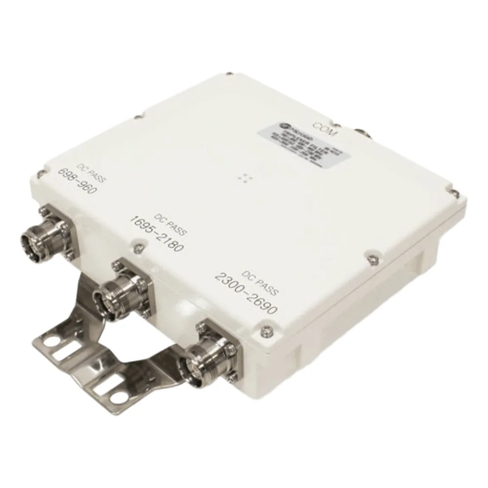 TRIPLEXOR 700+850/PCS+AWS/WCS+BRS 250W -161dBc 4.3-10 IP67 .
