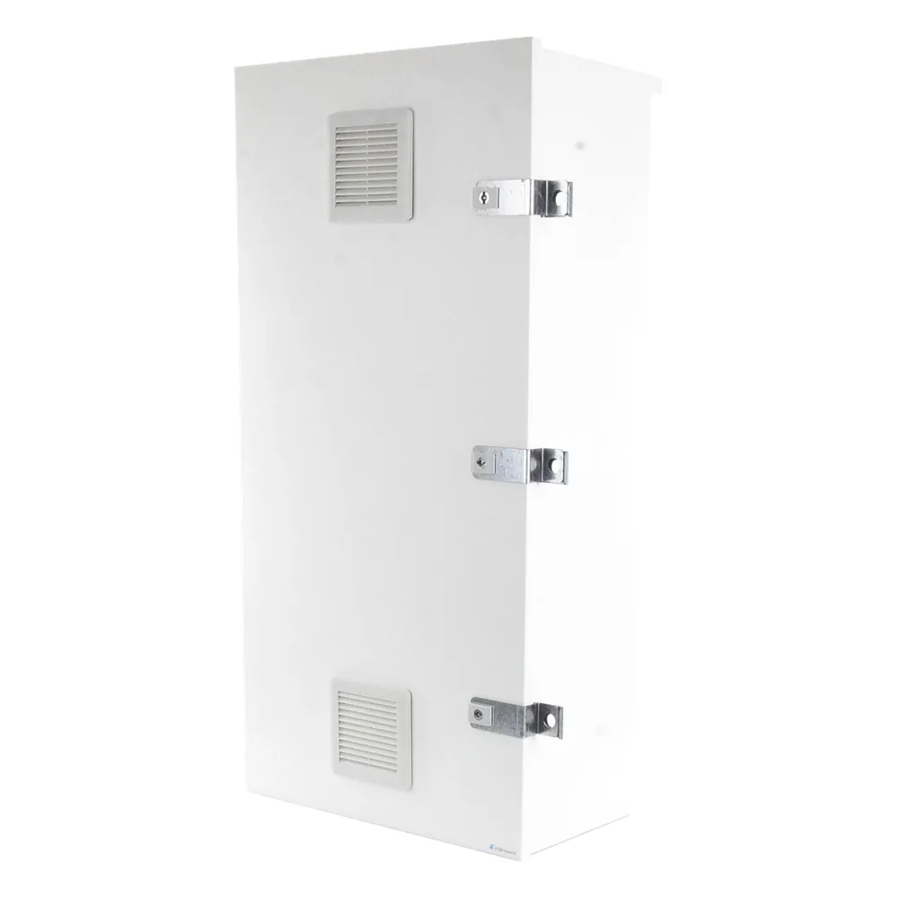 Gabinete para instalación de 3 Baterías PL110D12, Fabricado en Lámina Galvanizada, Accesorios para piso o poste (No incluidos)