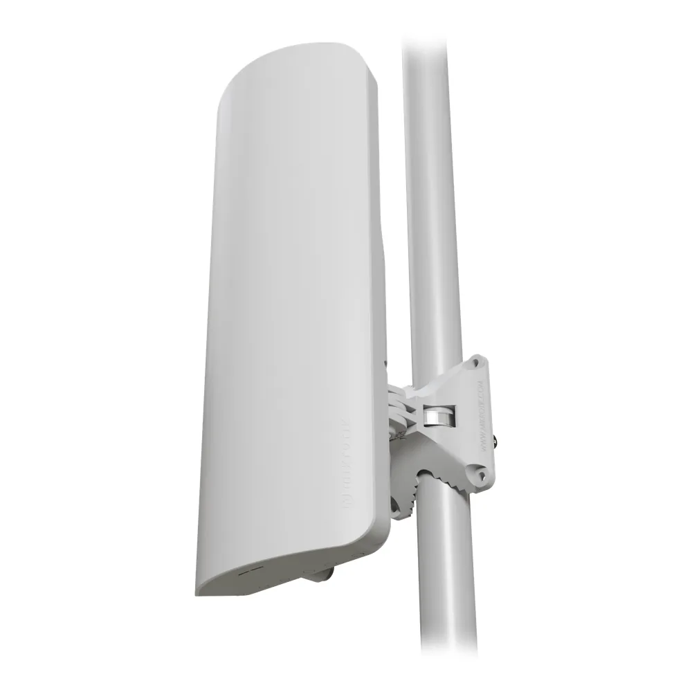 (mANTBox ax 15s) Punto de Acceso Sectorial de 120°/ WiFi 6 Doble Banda 2.4Ghz y 5Ghz/Antena Integrada 15 dBi/Con 1 Puerto Ethernet PoE In + 1 puerto SFP 2.5Gbps