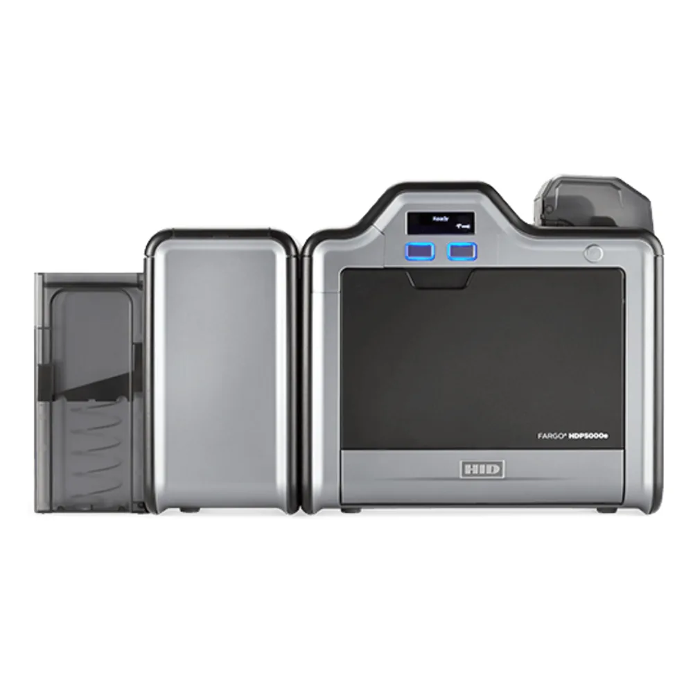 Impresora de Tarjetas HDP5000e / Retransferencia / Resolución 300 dpi / 16.7 Millones de Colores / Laminación y Codificación Opcional / Conexión USB y Ethernet / HID Global