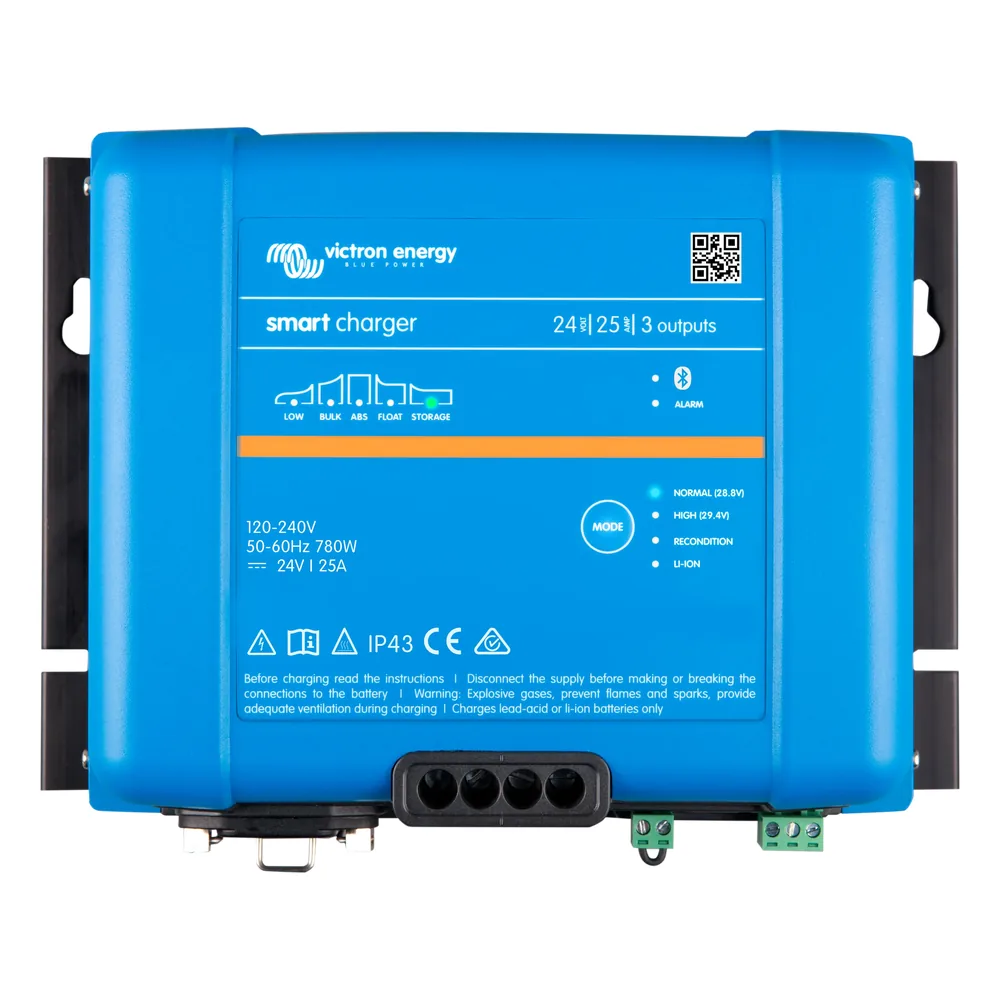 Phoenix Smart IP43 24/25 / Cargador de Baterías 24V, 25A / Para Ambientes Marinos y Terrestres. / Para baterías de Plomo y Litio
