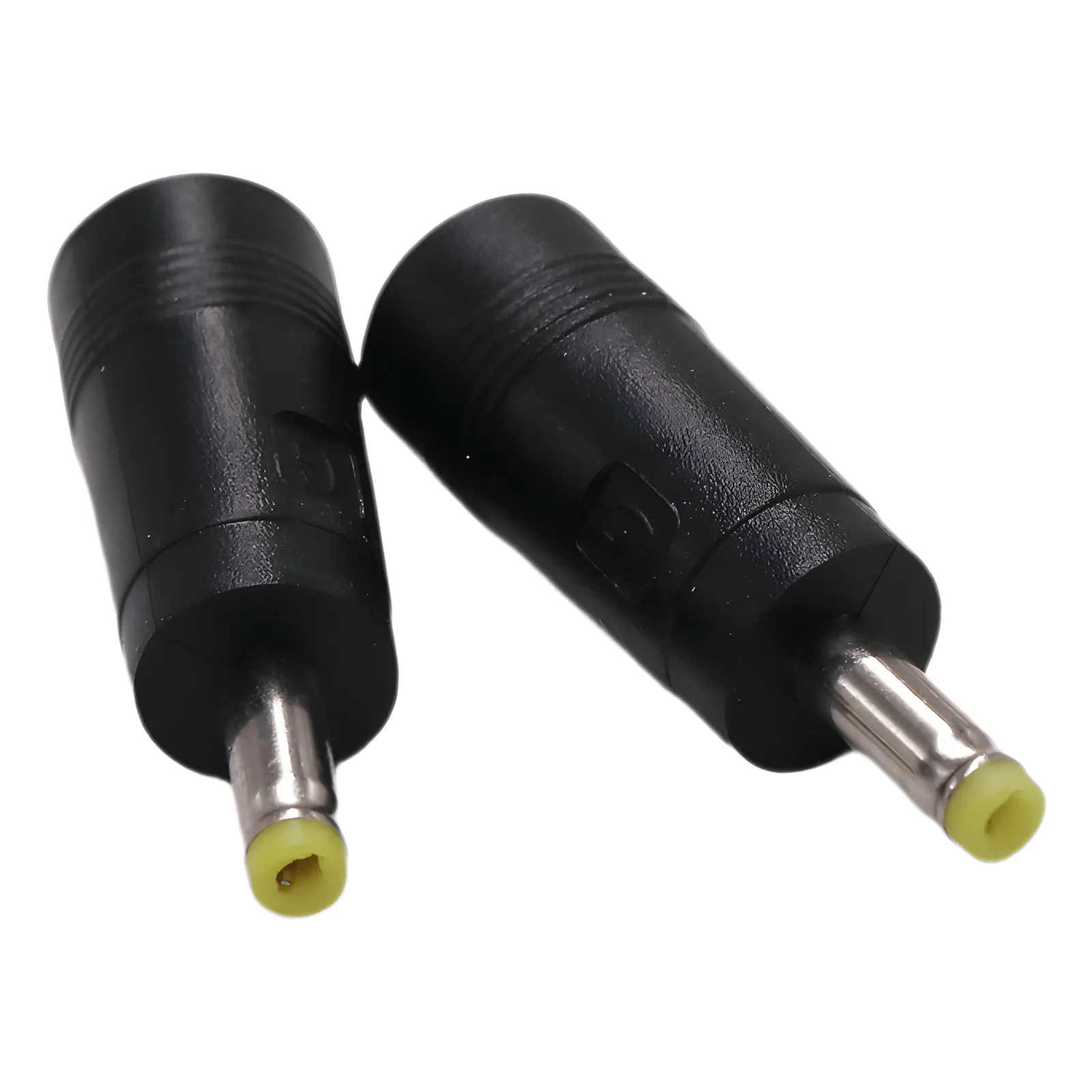Adaptador para Conector DC hembra de 5.5 x 2.1 mm a 4.0 x 1.7 mm