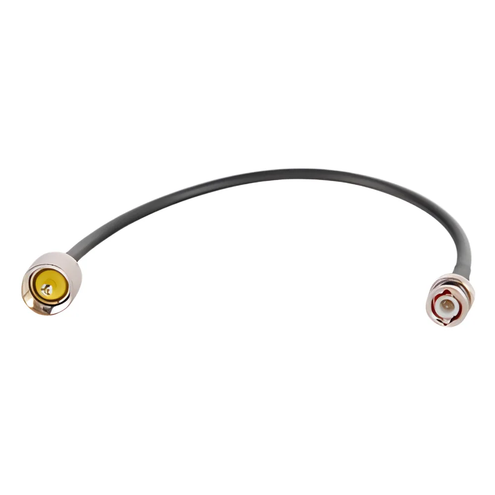 Jumper de 30 cm fabricado con cable RG-58U-SYS, conector "BNC" y "UHF" en el otro extremo