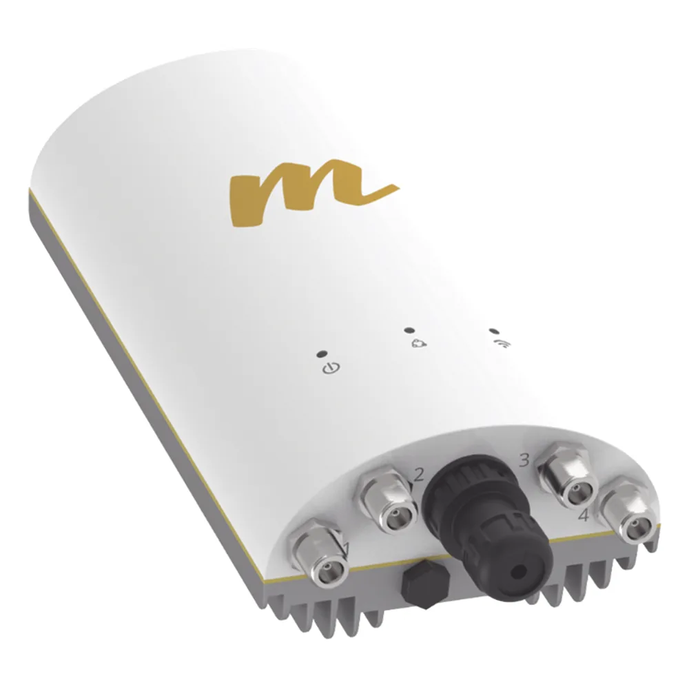 Punto de Acceso de 1.5 Gbps / MU-MIMO 4x4 / 4.9-6.4 GHz / 4 Conectores N-hembra / Hasta 100 clientes concurrentes / Incluye POE y cable de alimentación / Soporta monitoreo en la nube