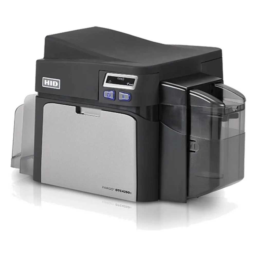 Impresora de Tarjetas ID FARGO DTC4250e / Dye Sublimation y Transferencia Térmica de Resina / Resolución 300 dpi / Seguridad AES-256 / Interfaz USB 2.0 y Ethernet / Capacidad de Tarjeta de Entrada 100 Tarjetas