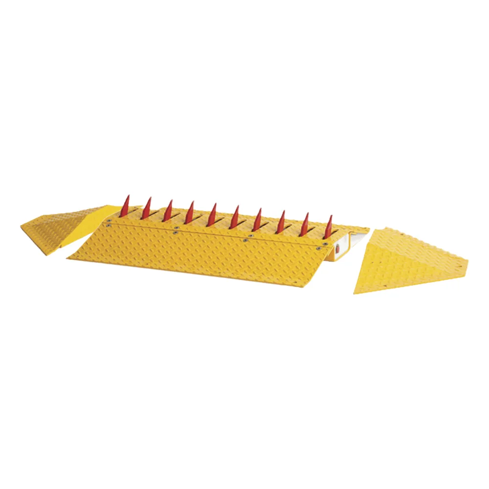 Picos poncha llantas autónomo con biseles laterales / No requiere barrera vehicular / Para delimintar dirección de tráfico vehicular / Compatible con 1601-088 / Mide 90cm (3ft) / Fácil instalación de sobreponer