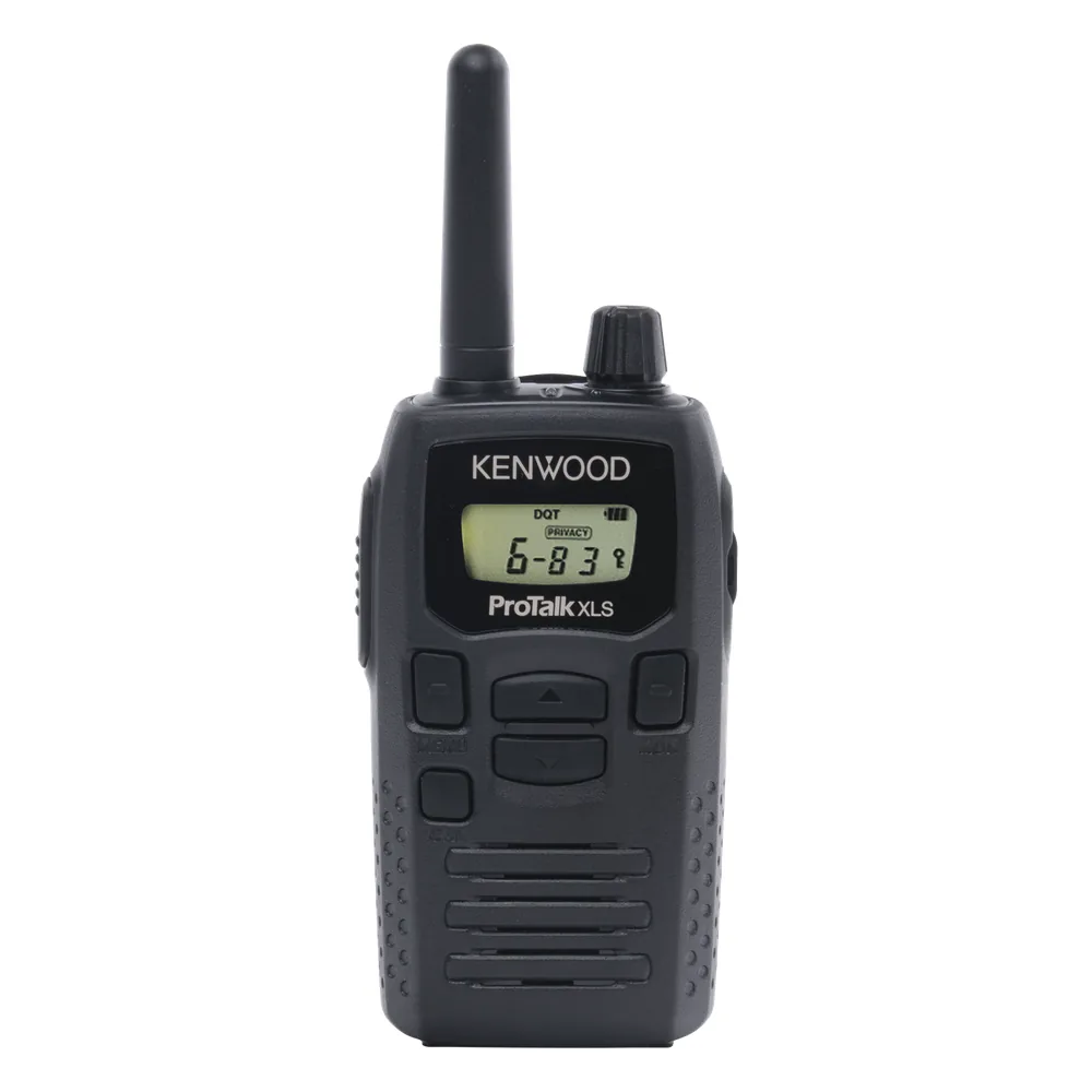 450-470 MHz, 16 canales, 1.5 Watts, VOX, Scaner, Incluye antena, batería, cargador y clip.